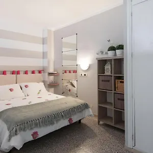 Apartamento Homeforguest Canteras Loft, 10 Steps To The, Las Palmas de Gran Canaria